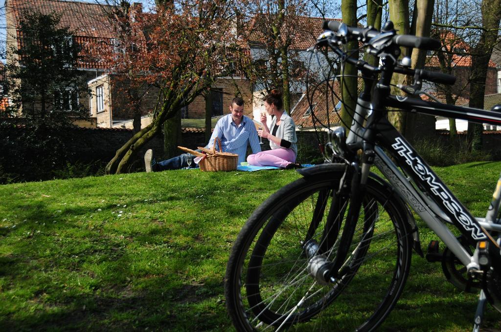 B&B Val Des Roses Brugge Ngoại thất bức ảnh
